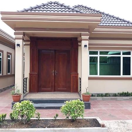 Serei Saophoan Villa Homestay Sisophon Dış mekan fotoğraf